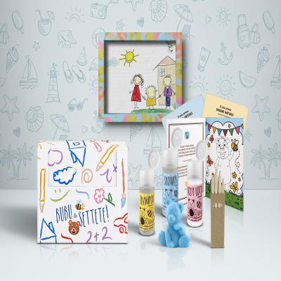 kit completo bimbi astuccio gioco interattivo mockup